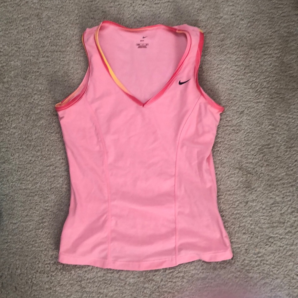 2 Nike / one 90 degrees workout tops - Picture 4 of 7